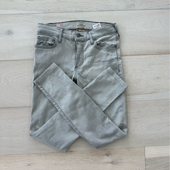 True Religion Denim - True Religion Halle Midrise Super Skinny Jeans (25)